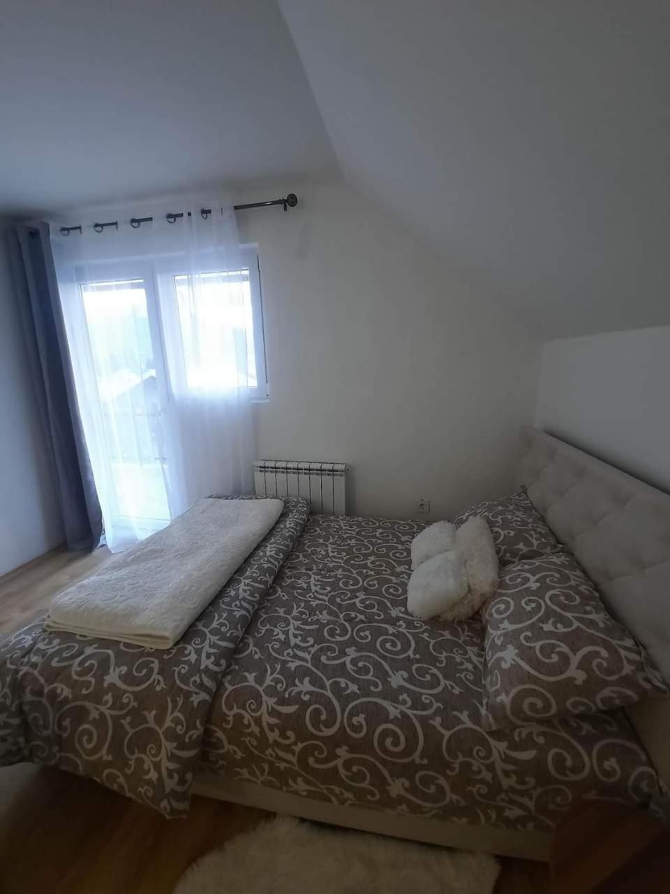 קולאסין Holiday Home Bozur חדר תמונה